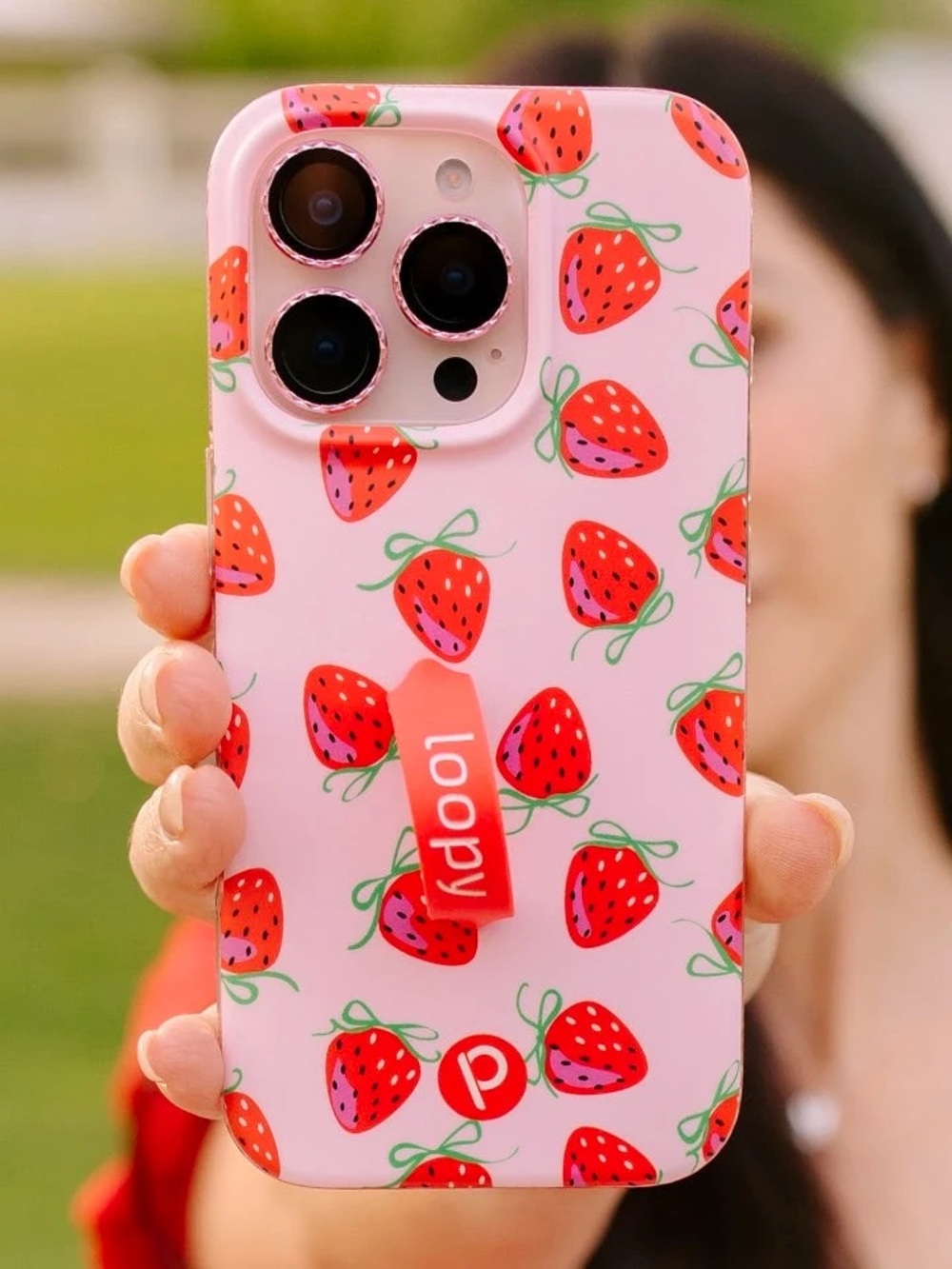 New Loopy Cases Berries & Bows Strawberry Case IPhone 16 Pro Max 6.9 Dust Bag
